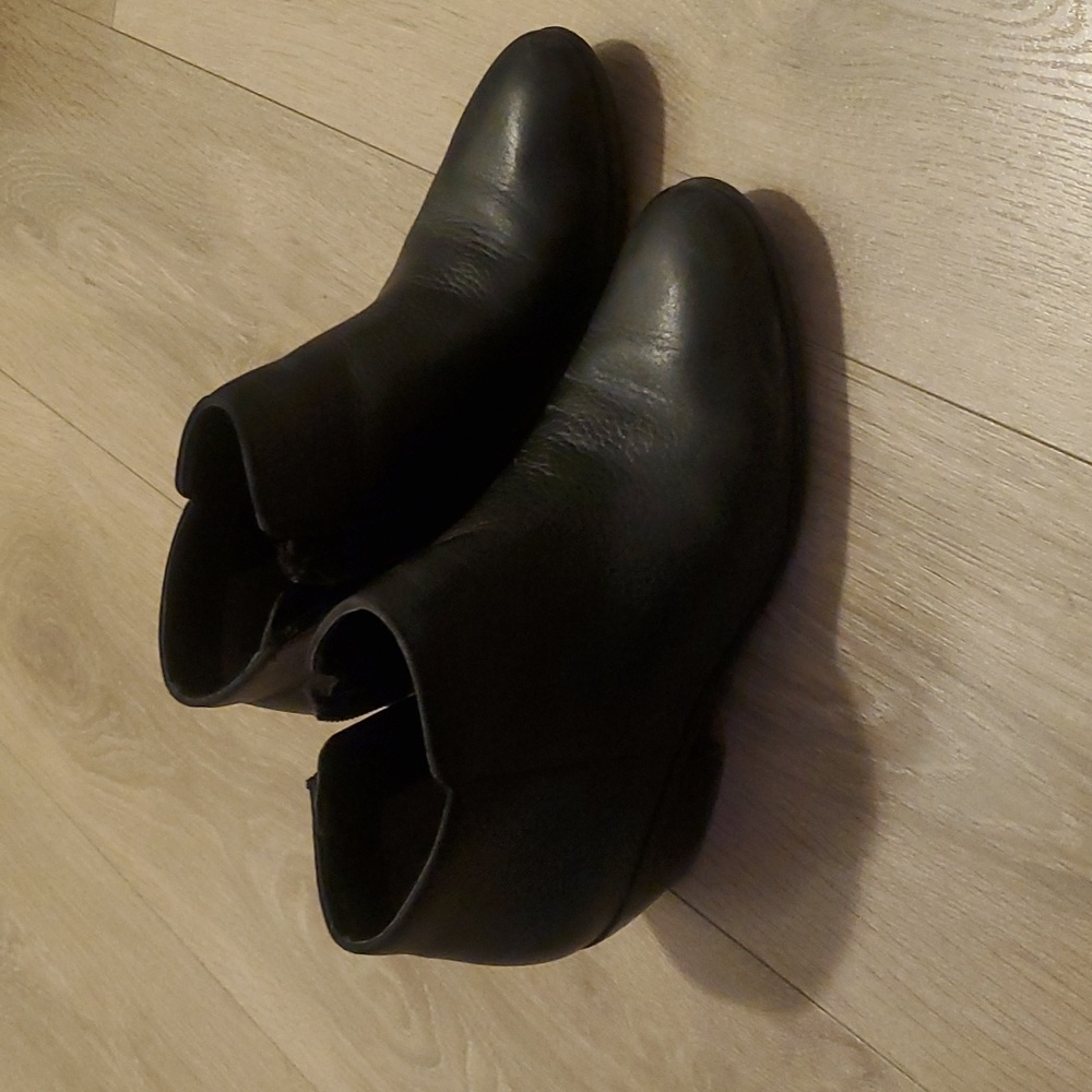 Sam Edelman - Petty Boot Black Leather Size 6